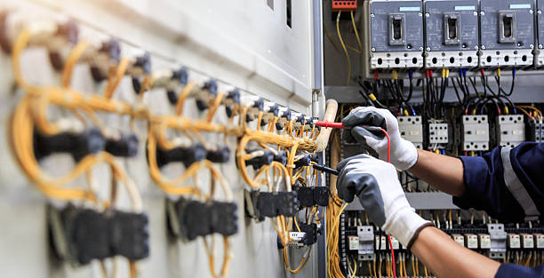 Professional Electrician technician working in Willow Grove, PA